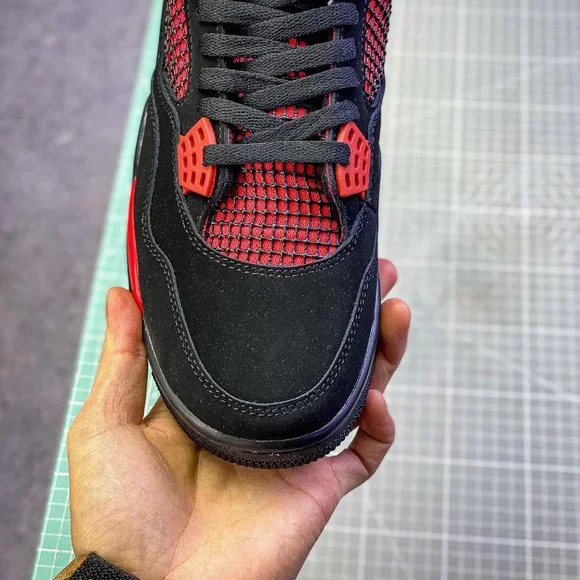 Air Jordan 4AJ4 Oreo black and red Vintage sneakers - Picture 3 of 9